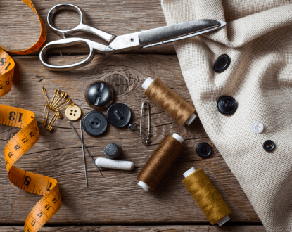 <p style="font-family: 'Poppins', sans-serif; font-weight: 700; font-size:24px;">CLOTHING REPAIR
 </p>
